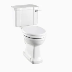 Golvstående WC vit plastsits