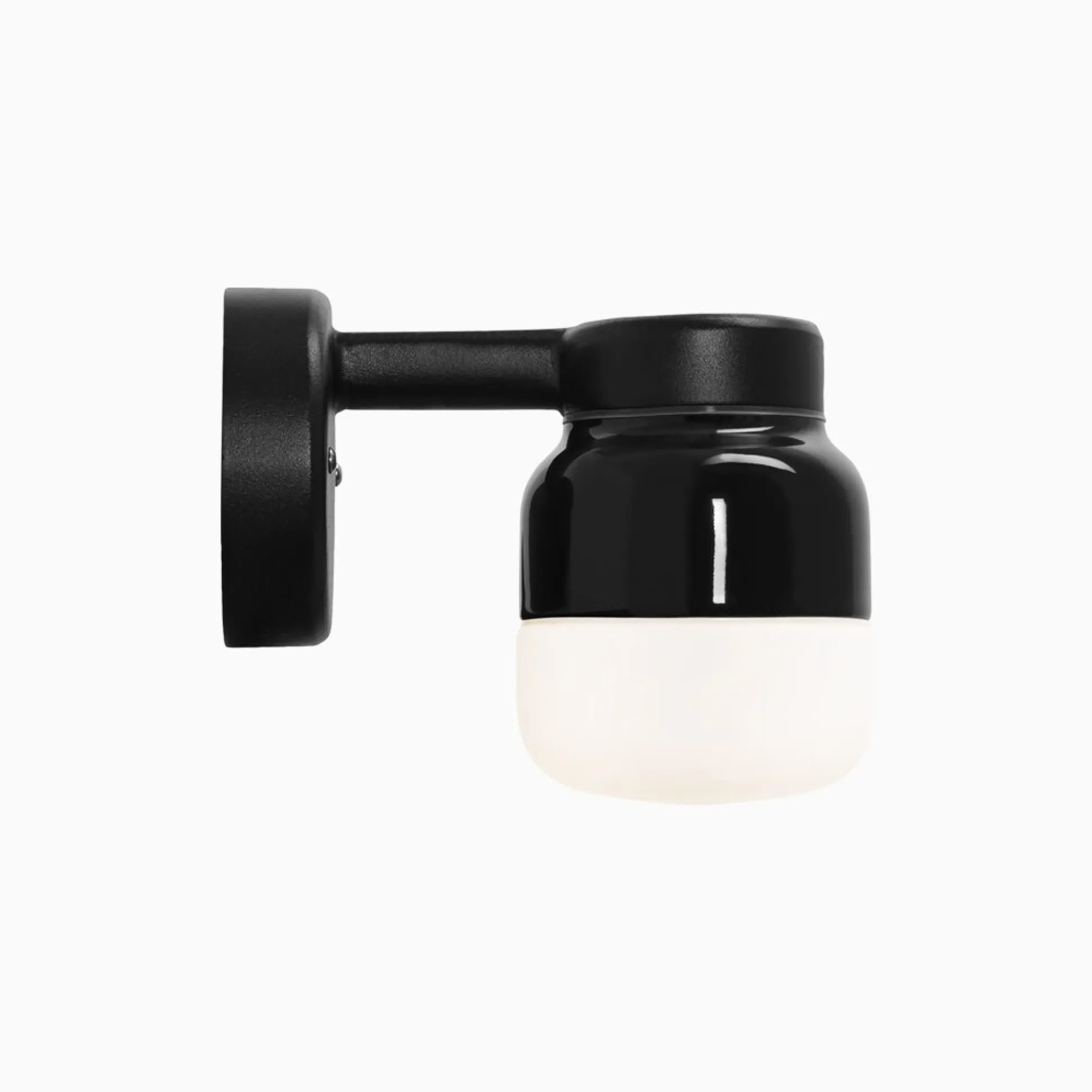 Ohm Wall 100 H150 vit med opalglas - G9