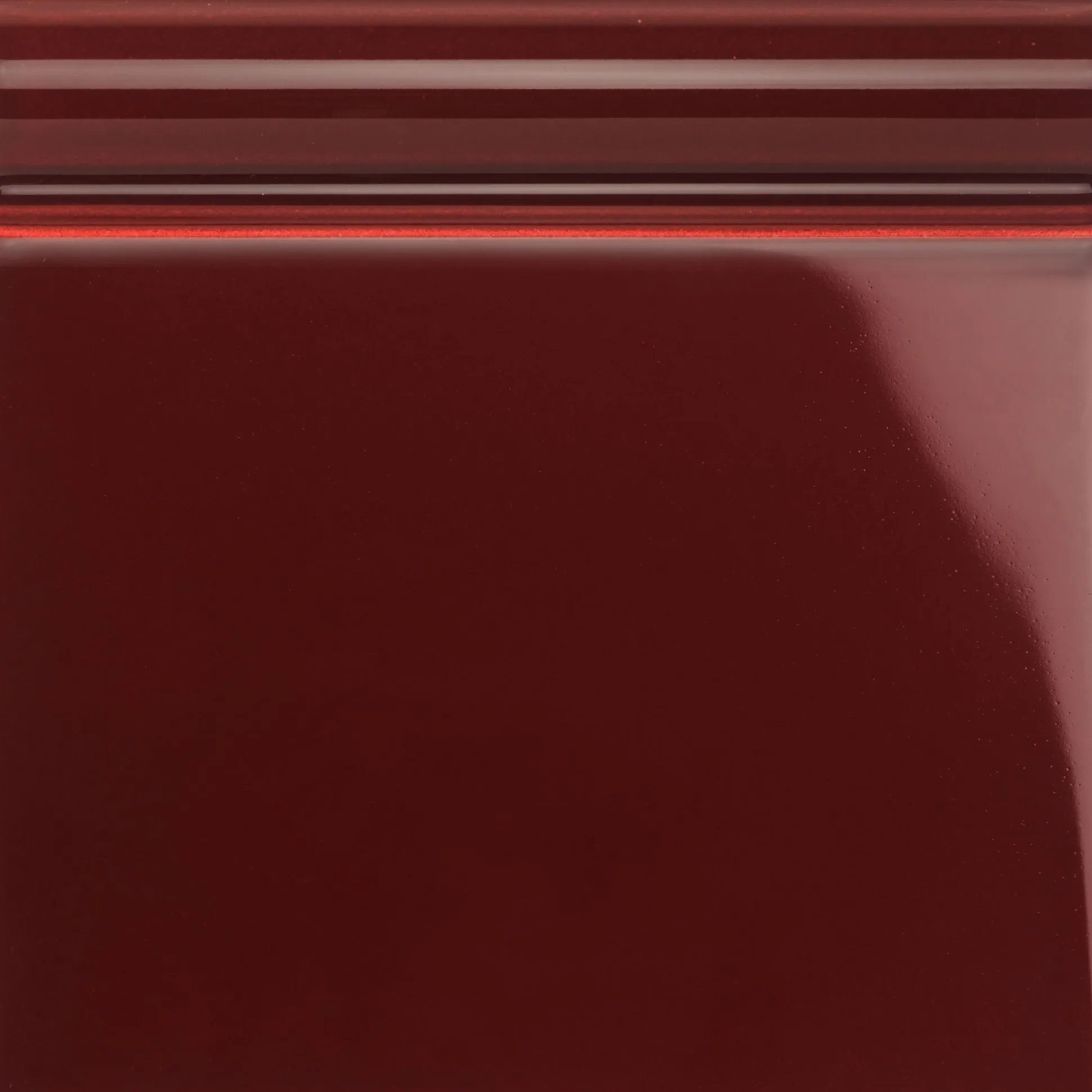 Sockel Burgundy